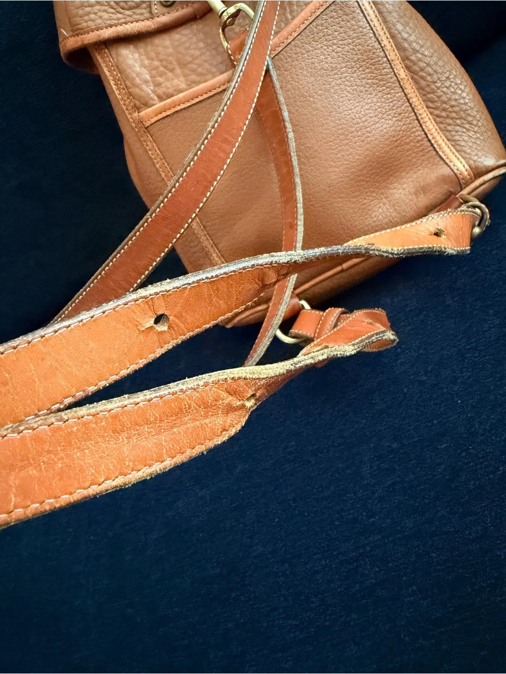 Dooney & Bourke classic vintage